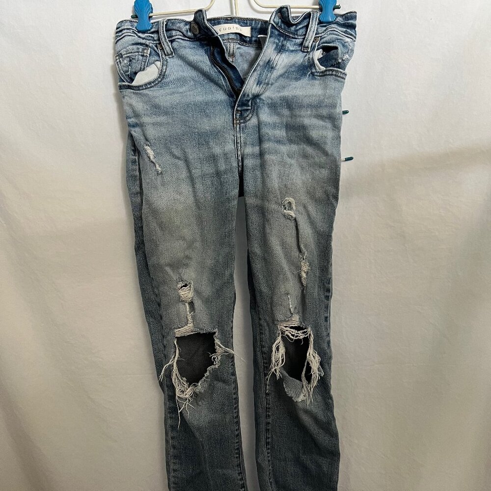 Sz 3 Eunini destroyed jeans
